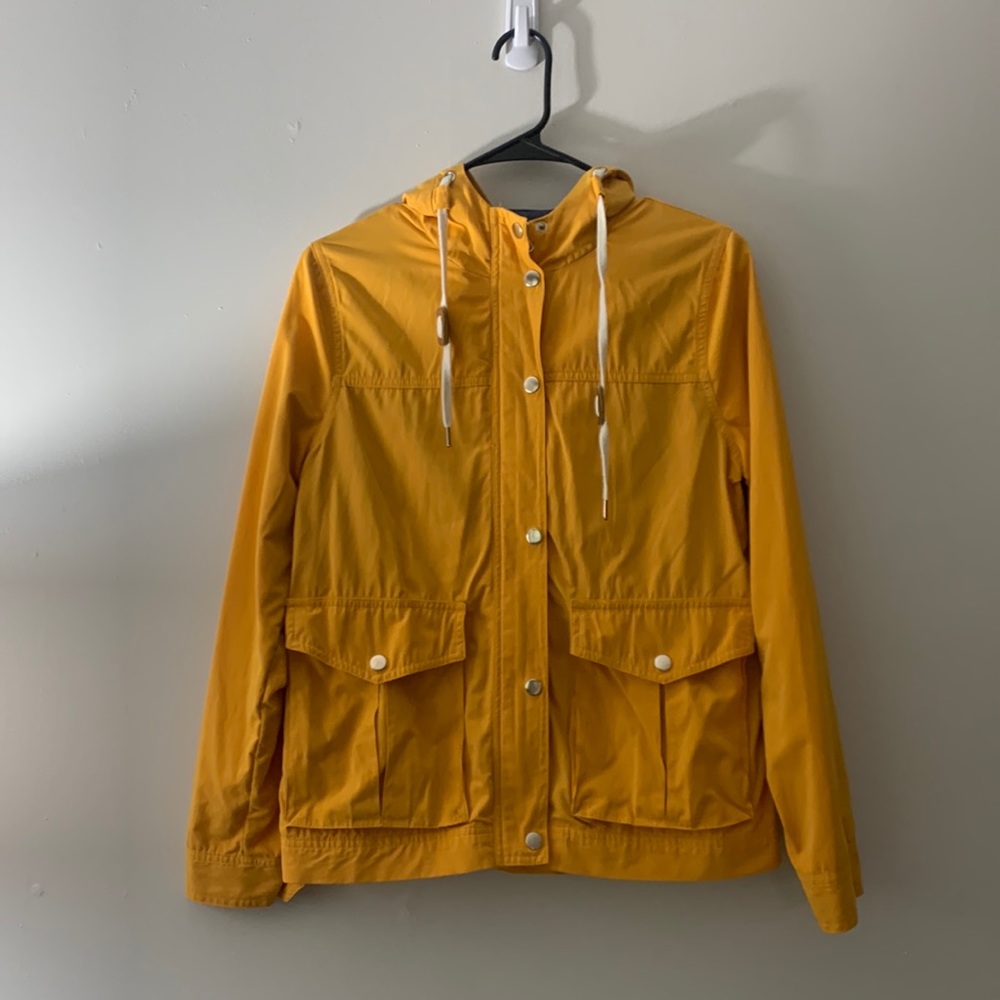 Yellow jacket